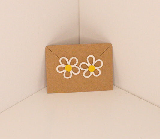 Daisy Outline Studs